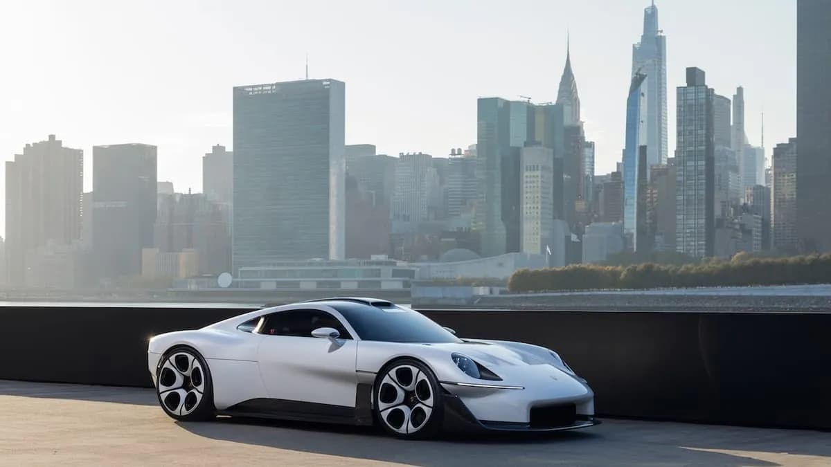 Porsche Launches the Mission S Supercar Concept, Paving the Way for the Future
