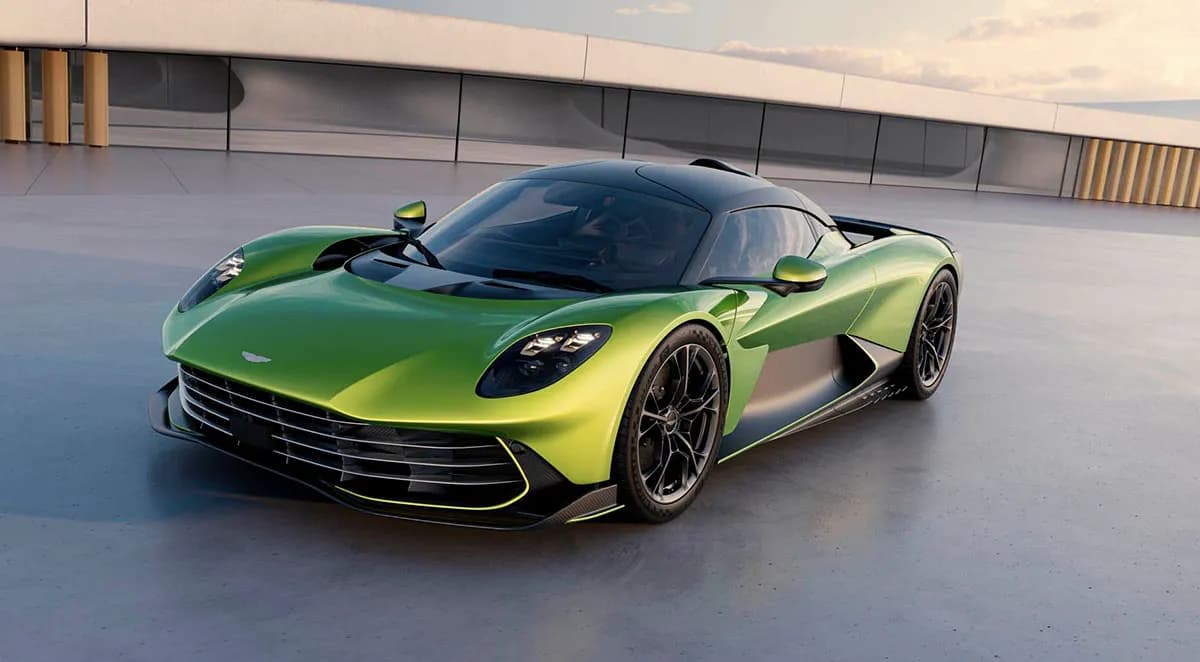 Aston Martin Lança Valhalla de 1.065 cv para Concorrer com Ferrari e Lamborghini
