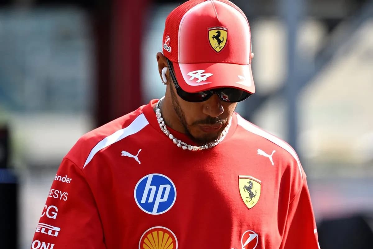 James Hinchcliffe Declara que las Esperanzas de Título de Lewis Hamilton y Ferrari para 2026 Están 'Terminadas'