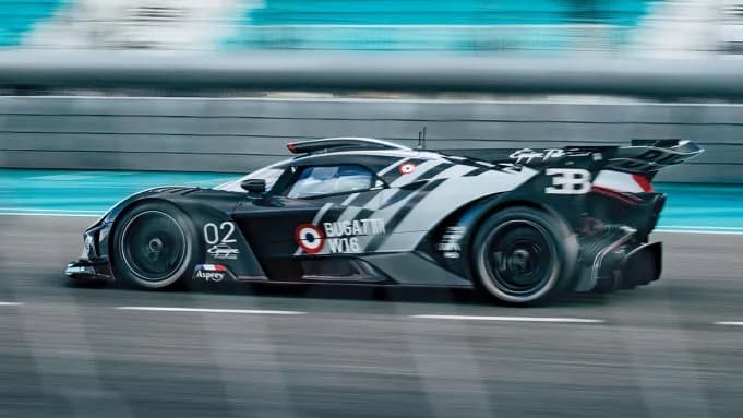 Experiencing the Bugatti Bolide on Miami's F1 Circuit